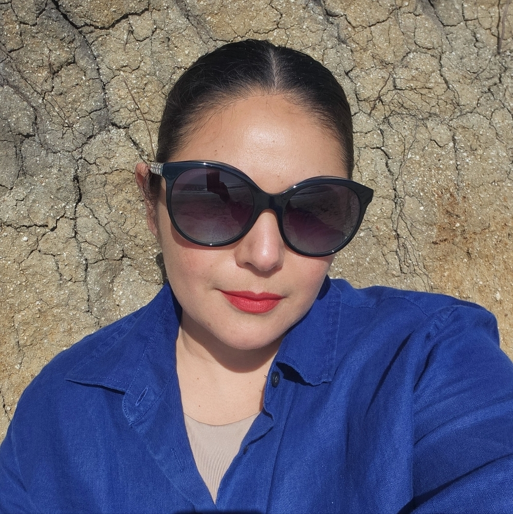Meet your Posher, Sonali